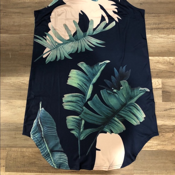 Tropical Printed Summer Dress - Picture 4 of 4